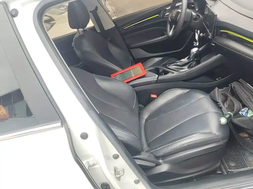 Roewe i5 — миниатюра 25