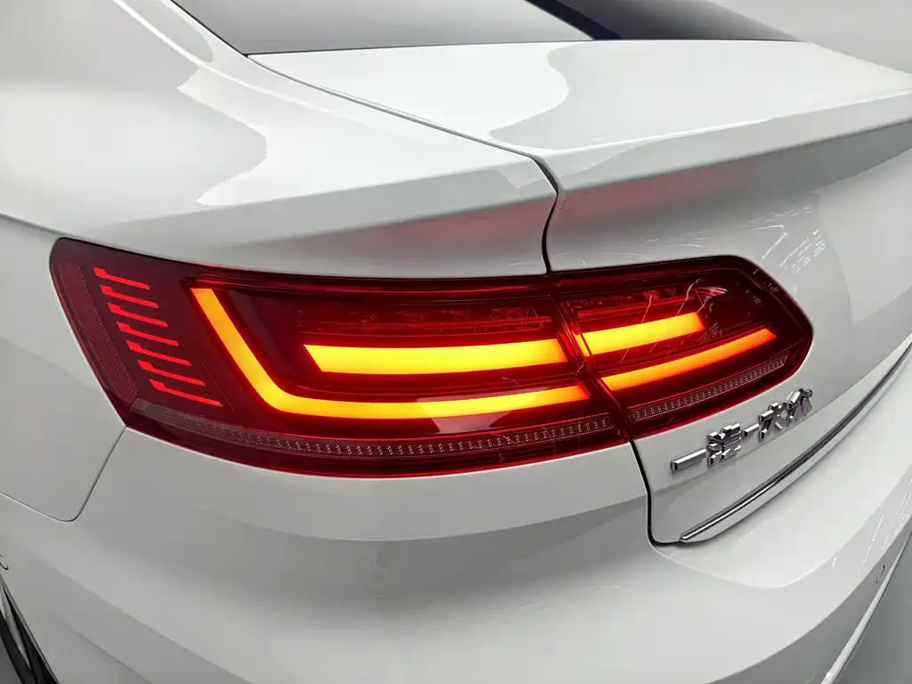 Volkswagen CC — миниатюра 14