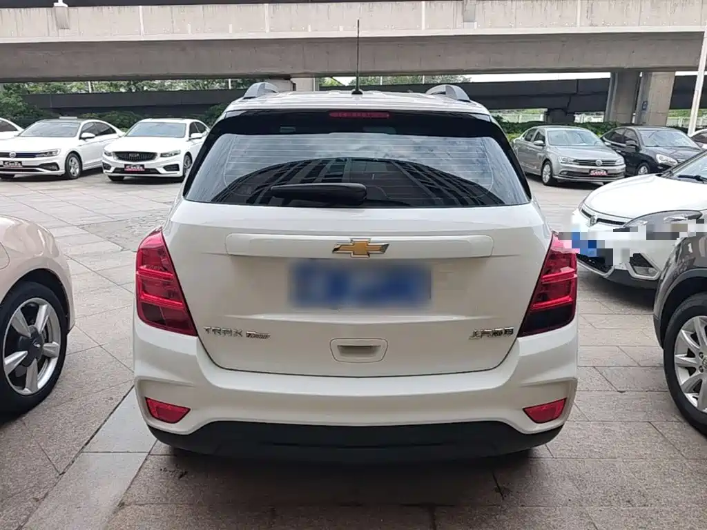 Chevrolet Trax — миниатюра 6