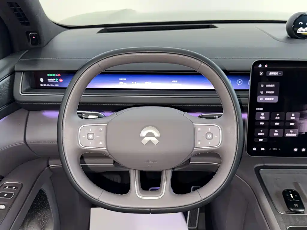 NIO ES8 — миниатюра 8