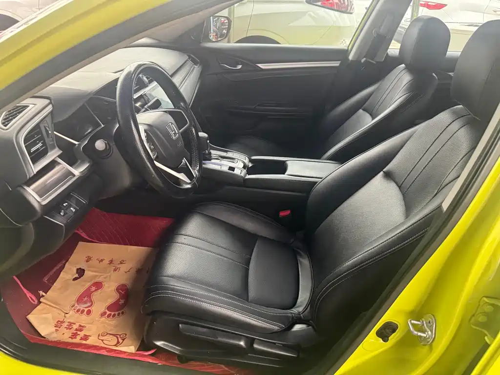 Honda Civic — миниатюра 4