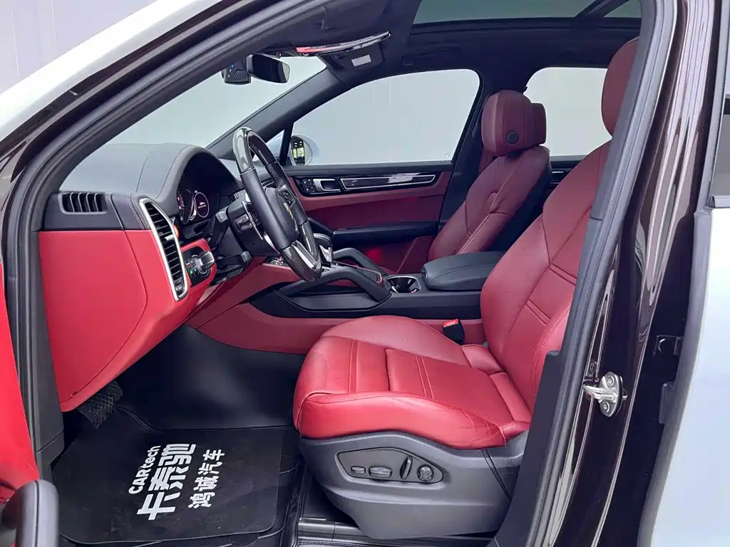 Porsche Cayenne Hybrid — миниатюра 15