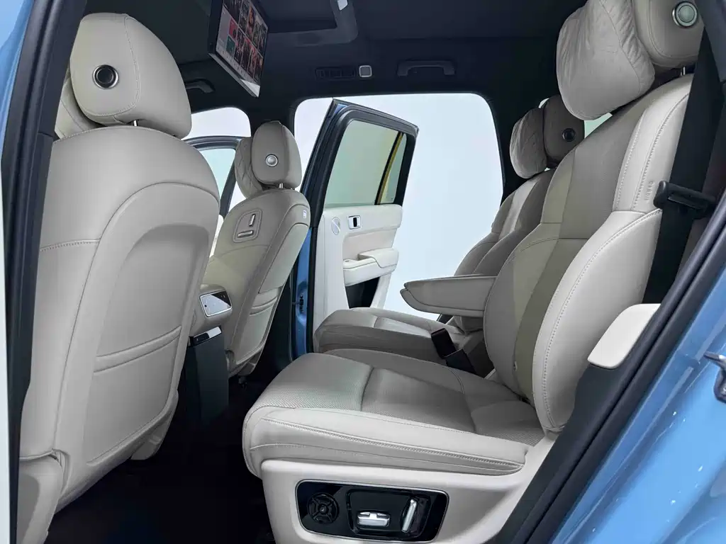 Li Auto Li L8 — миниатюра 16
