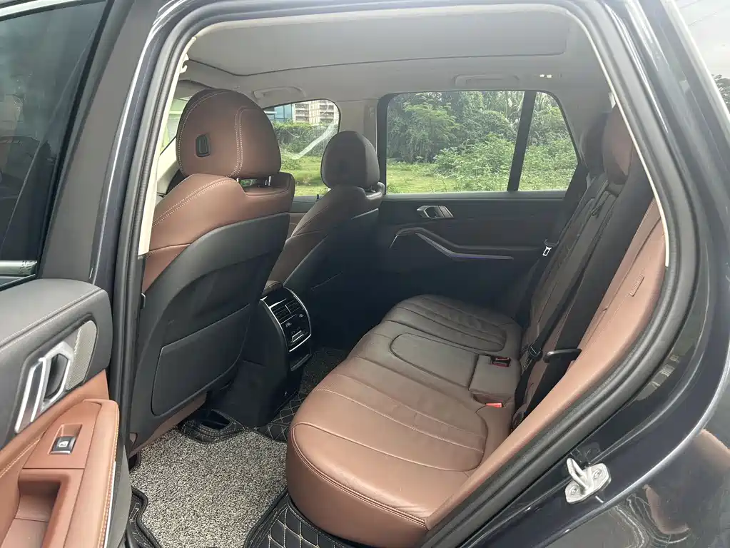 BMW X5 2021 xDrive40i M Sport