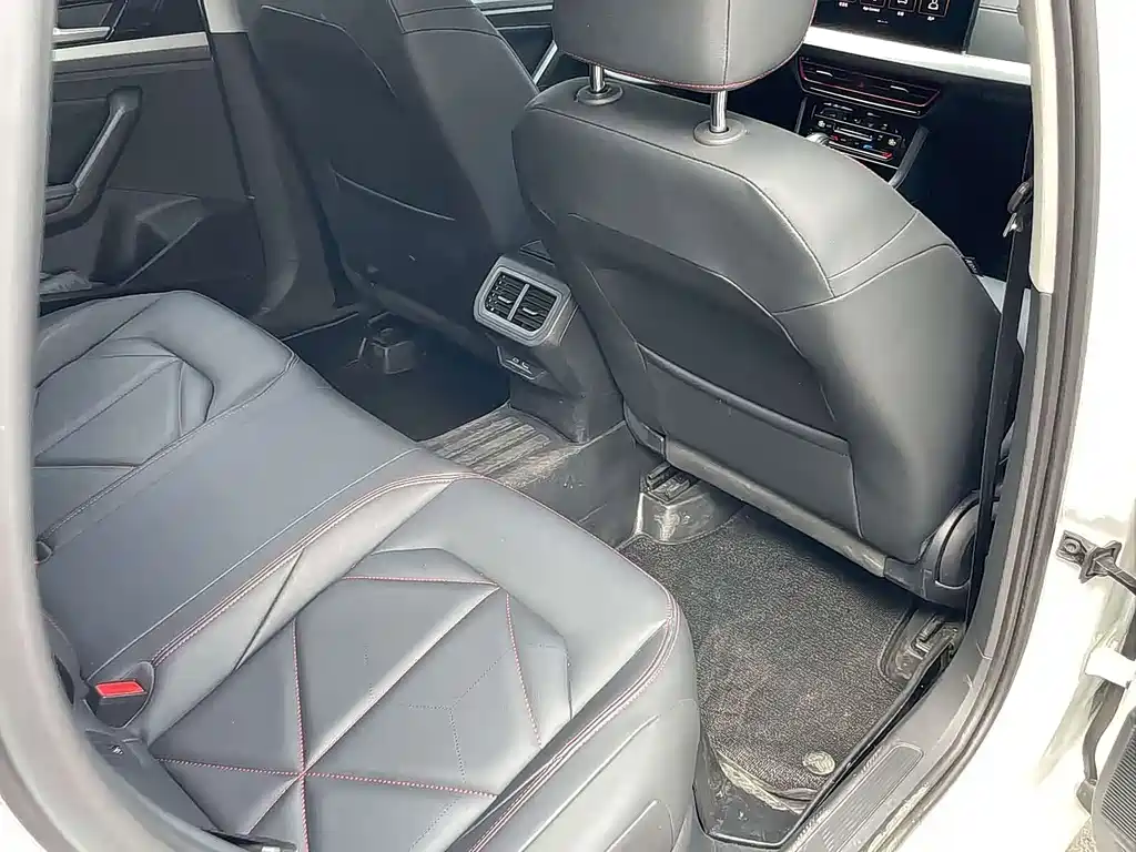 Volkswagen Lavida — миниатюра 7