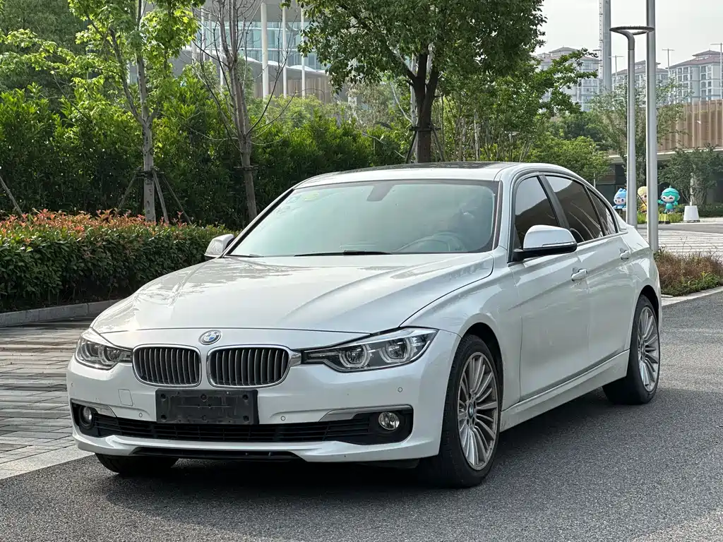 Купить BMW 3 Series