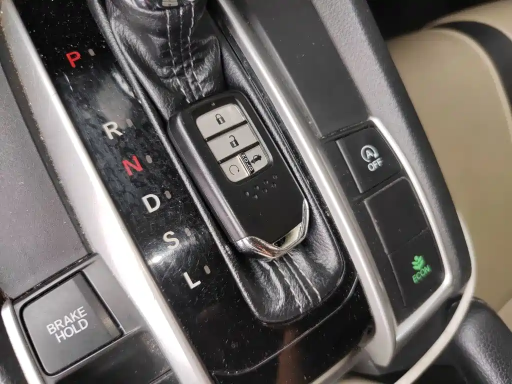 Honda Civic — миниатюра 12