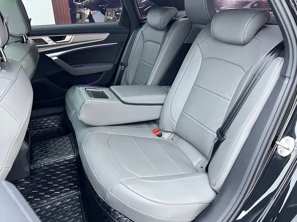 Audi A6L — миниатюра 19