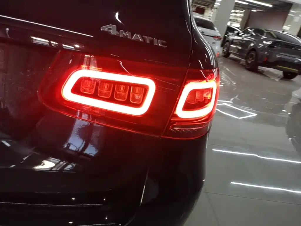 Mercedes-Benz GLC — миниатюра 8