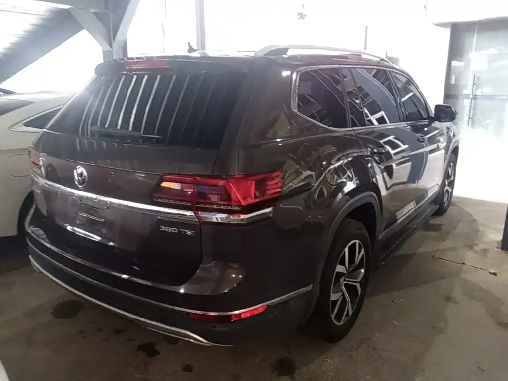 Volkswagen Teramont — миниатюра 7
