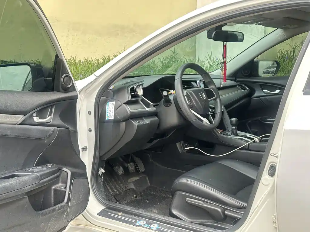Honda Civic — миниатюра 3