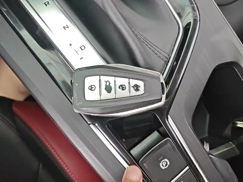 Geely Emgrand S — миниатюра 9