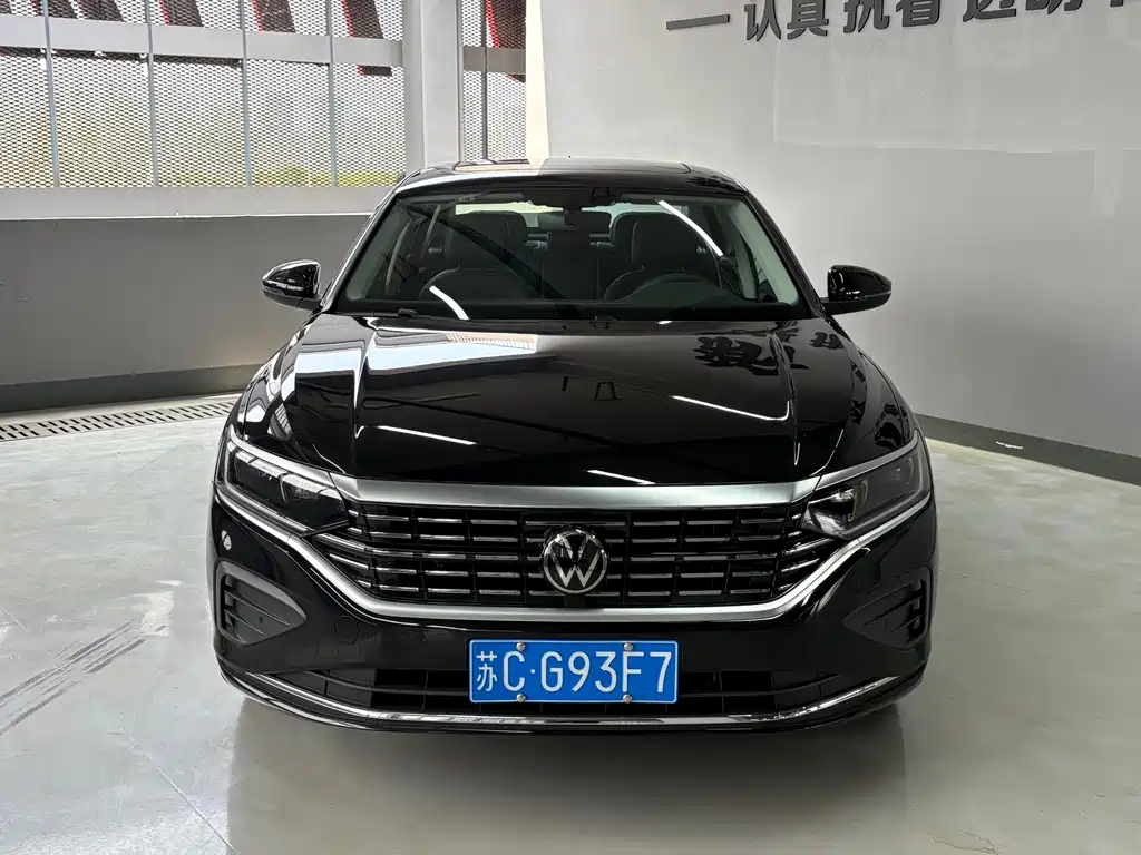 Volkswagen Passat 2026 330TSI Elite