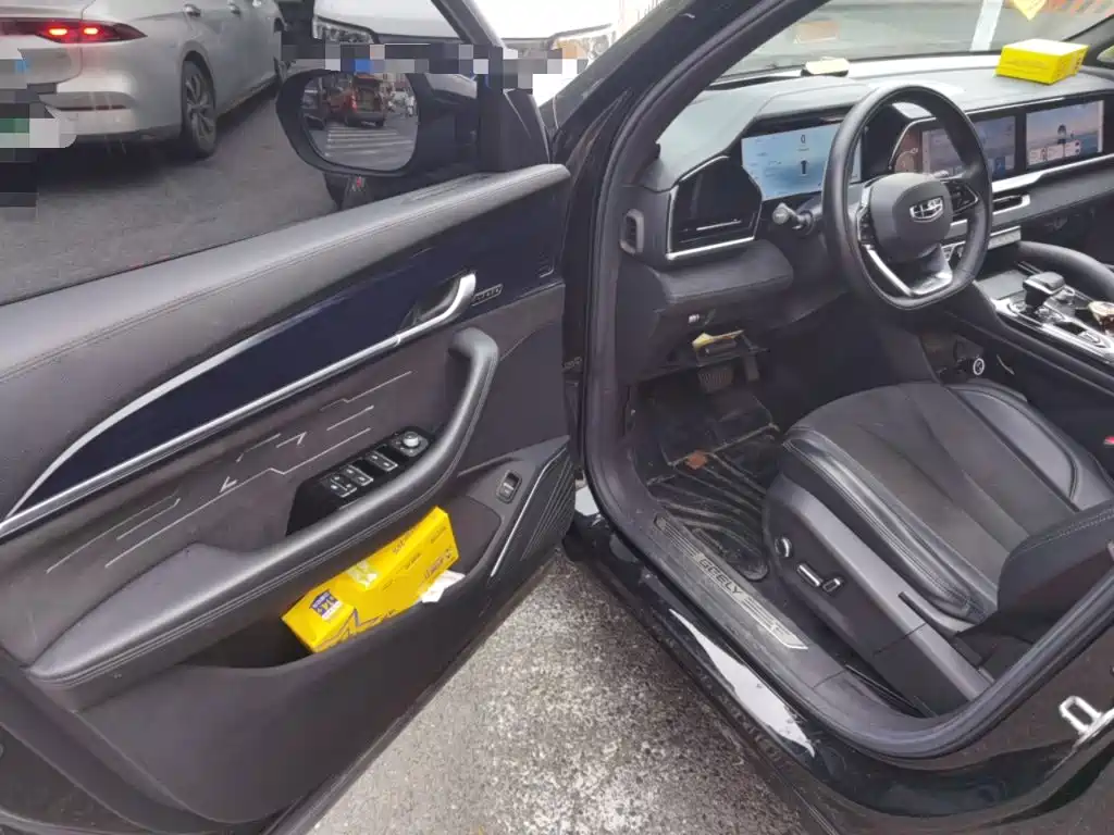 Geely Xingyue L — миниатюра 12