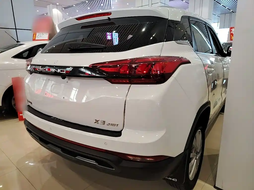 BAIC X3 — миниатюра 7