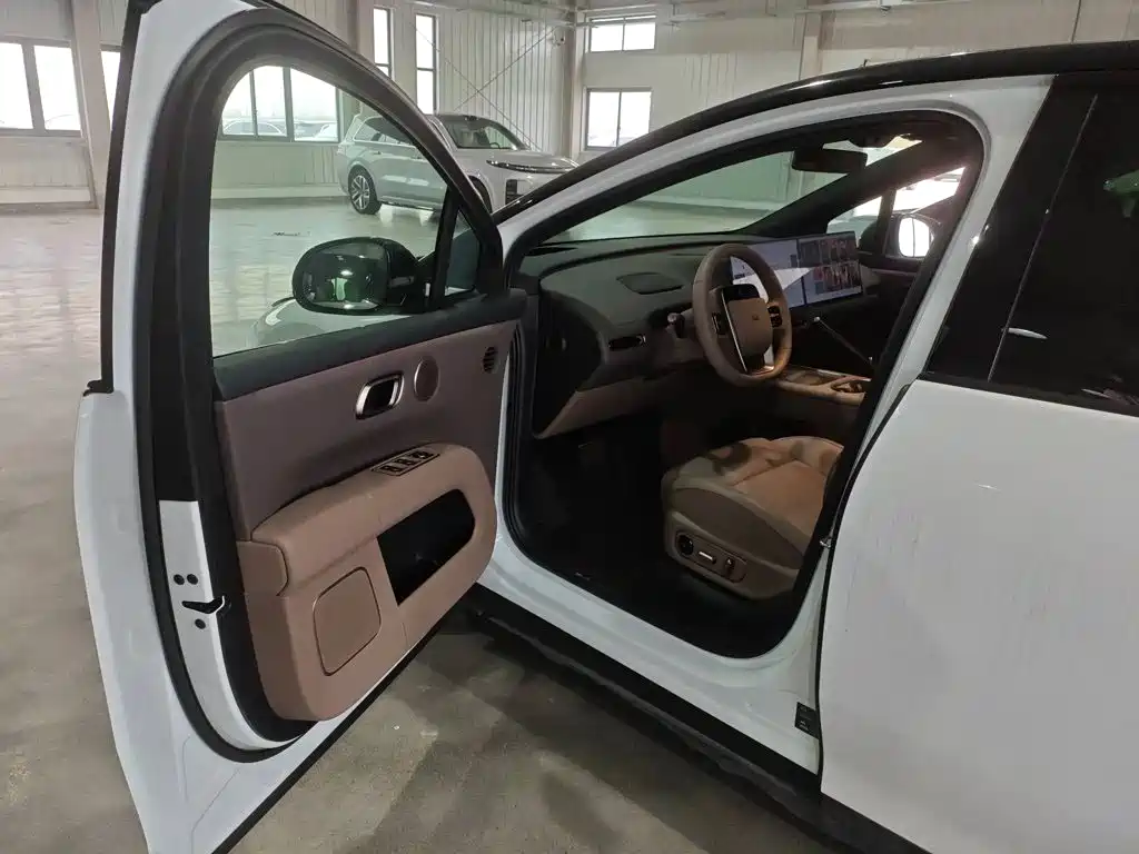 Li Auto Li i6 — миниатюра 3