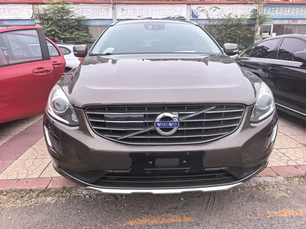 Volvo XC60 (Import) — миниатюра 2