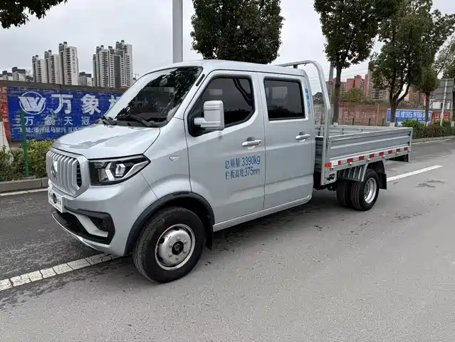 CHANGAN CHANGAN SHENQI T30