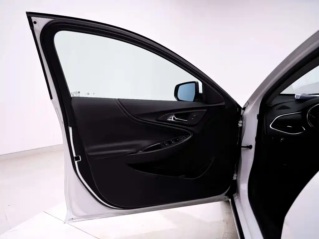 CHEVROLET MAI RUIBAO XL