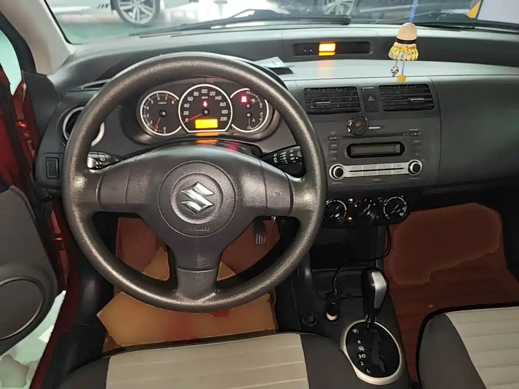Suzuki Swift — миниатюра 11