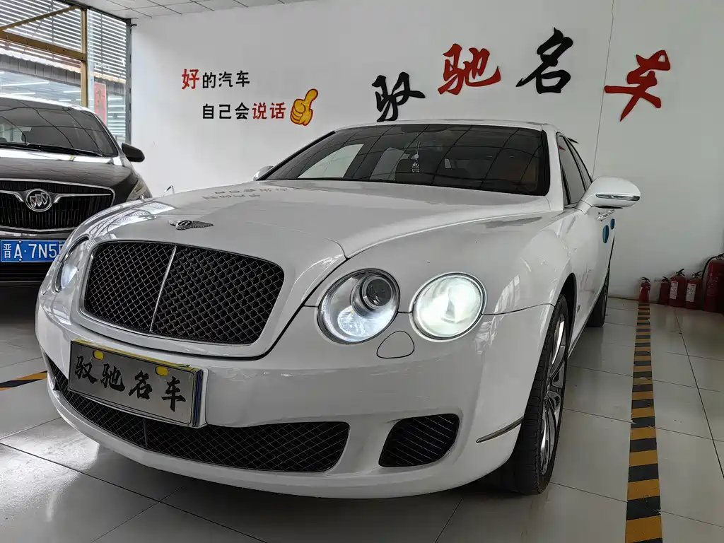 Bentley Flying Spur 2010 6.0T мест