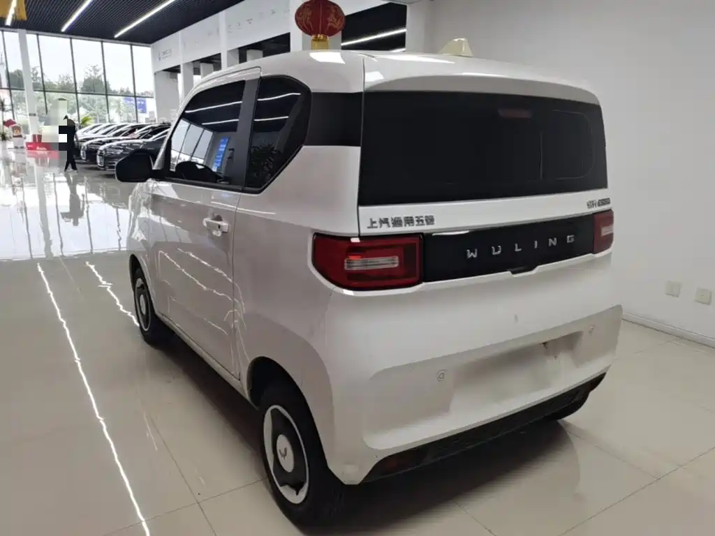 Wuling MINIEV — миниатюра 5