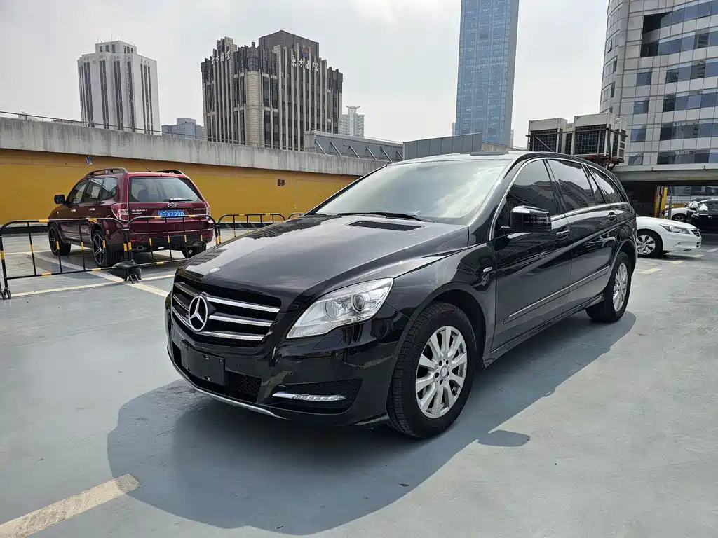 Mercedes-Benz R-Class 2017