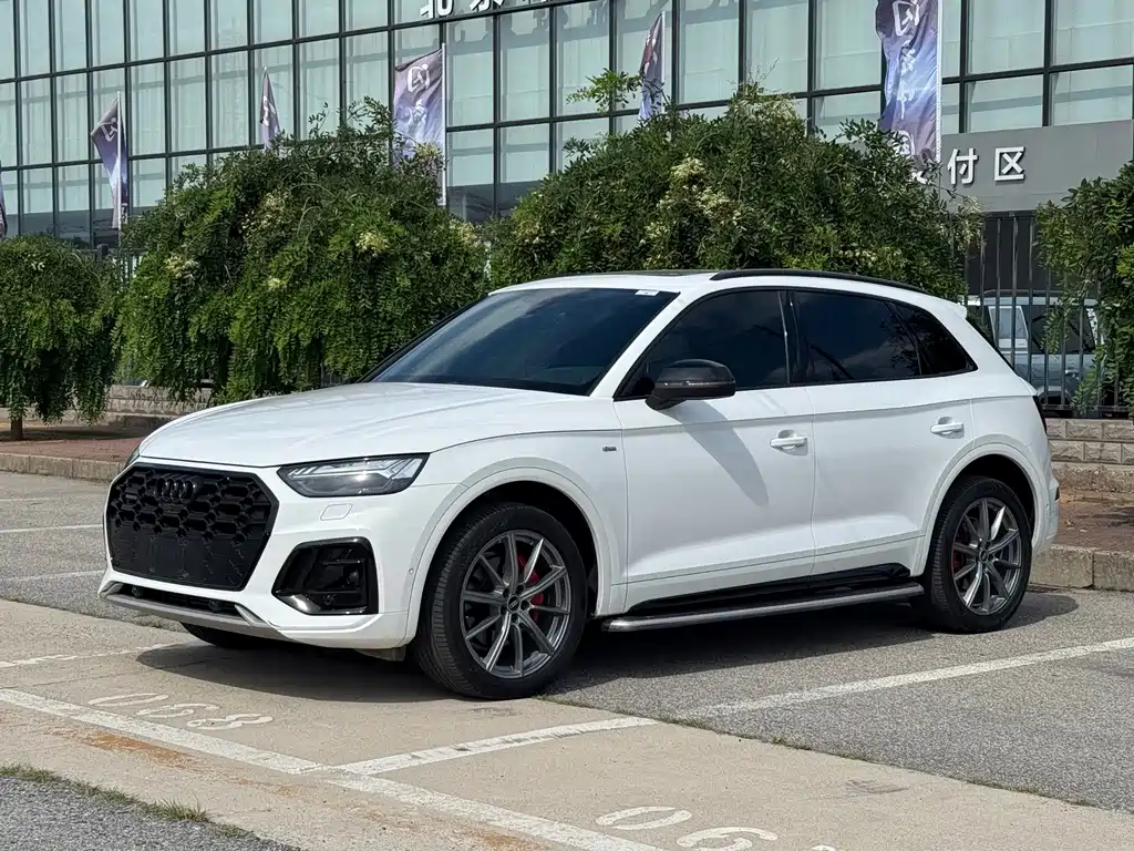 2023 Audi Q5 - zdjęcie 1 z 17
