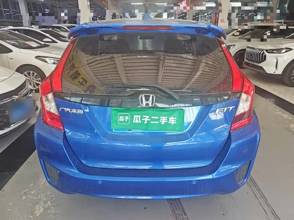 Honda Fit — миниатюра 6