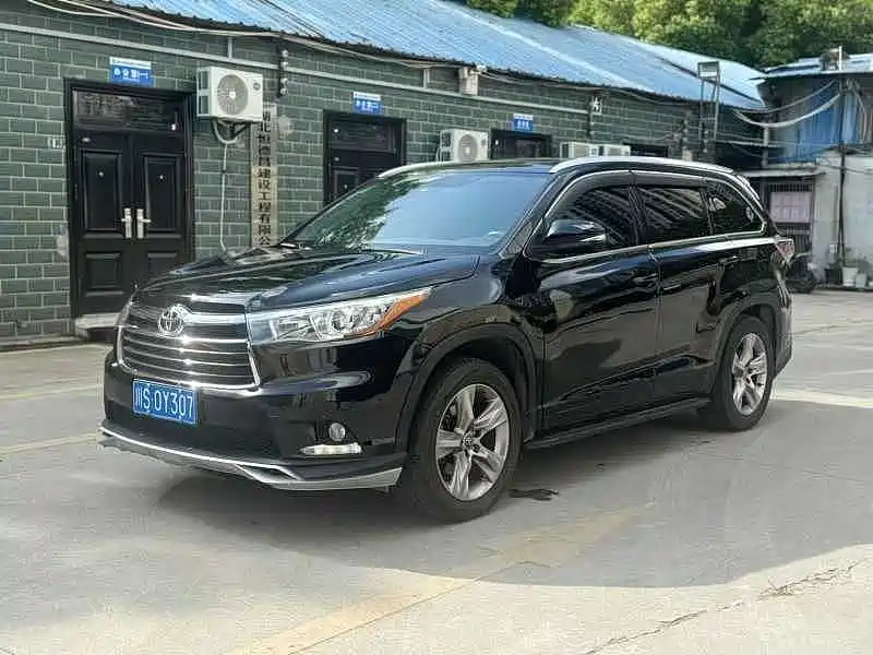 Toyota Highlander — миниатюра 10