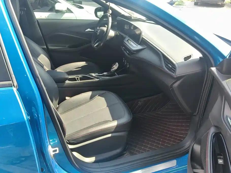Buick Verano — миниатюра 8