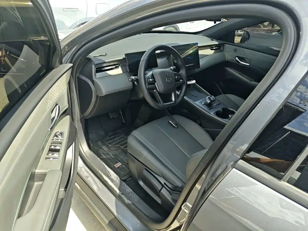 BYD Qin PLUS — миниатюра 16