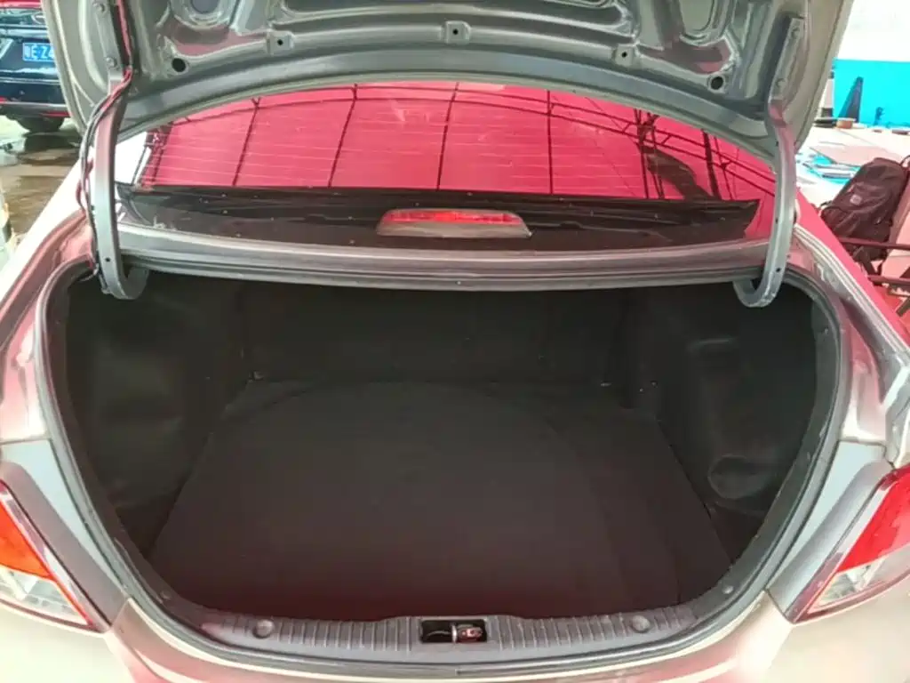 Hyundai Verna — миниатюра 19