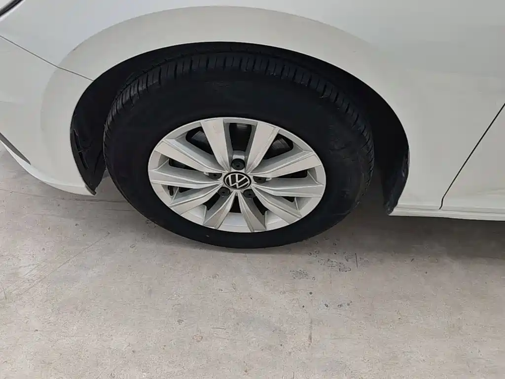 Volkswagen Lavida — миниатюра 23