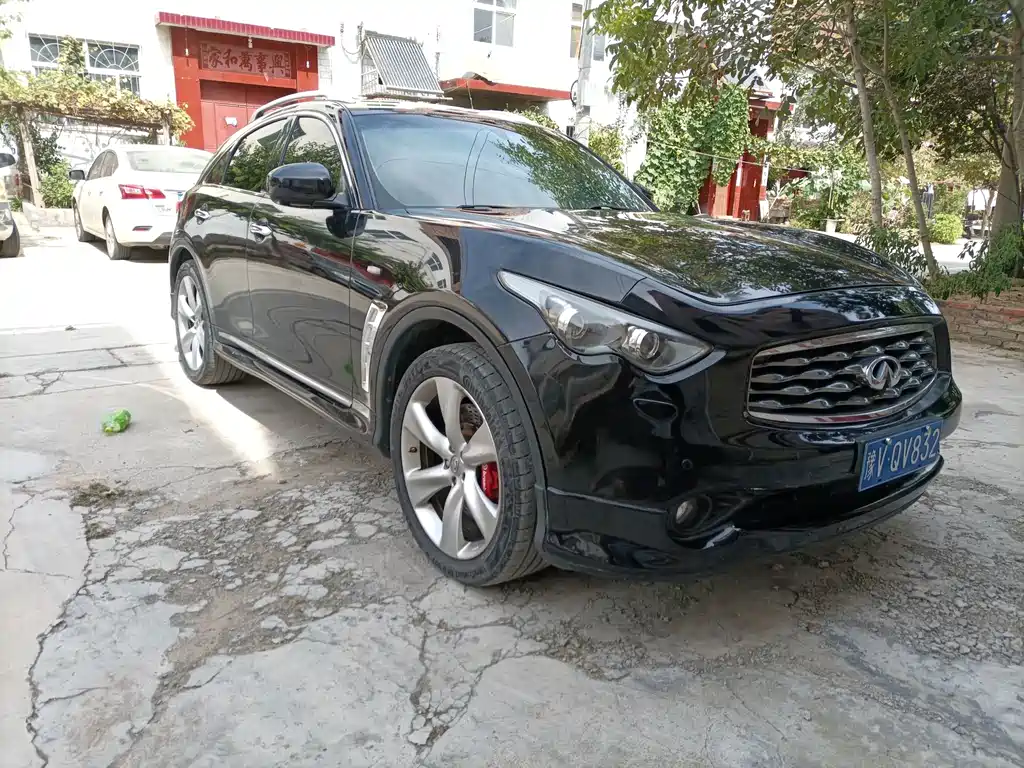Infiniti FX — миниатюра 2