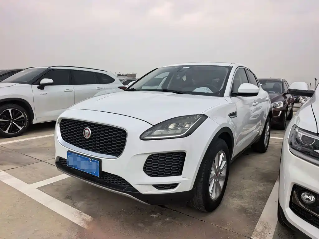 Jaguar E-PACE