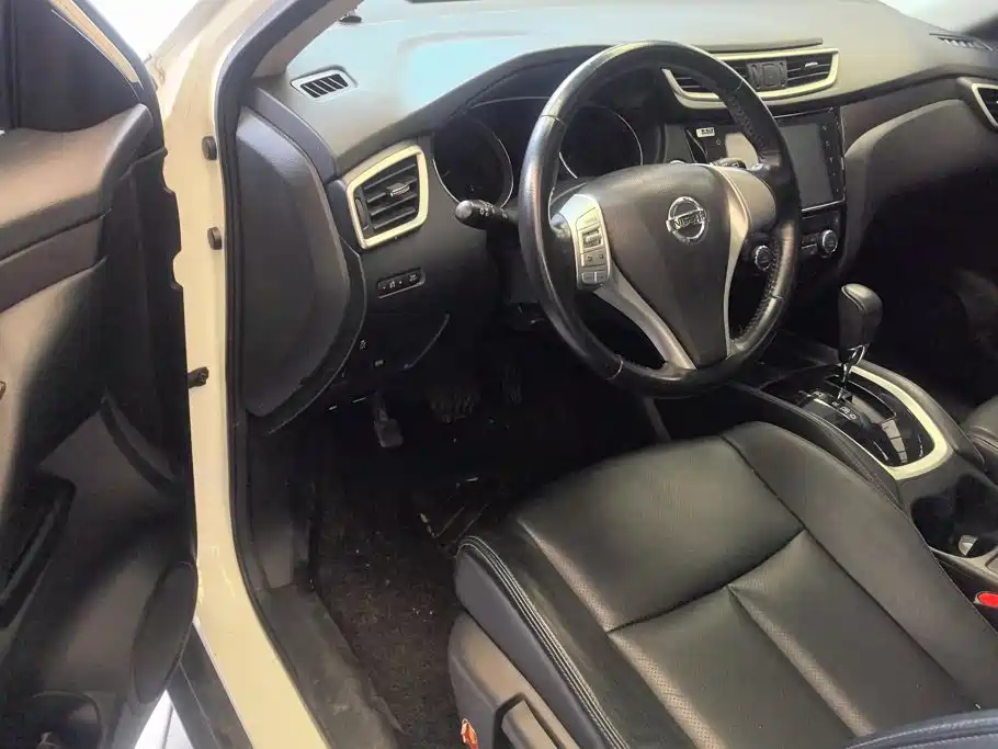 Nissan X-Trail — миниатюра 12