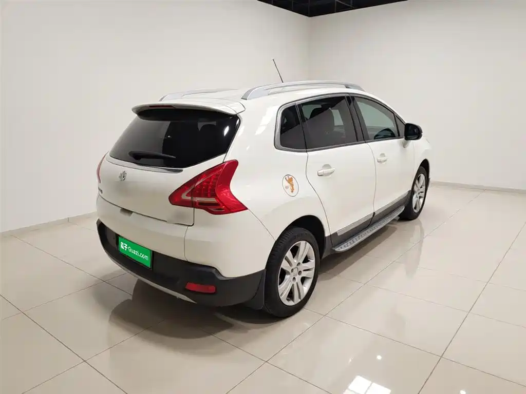 Peugeot 3008 2015 2.0L AT