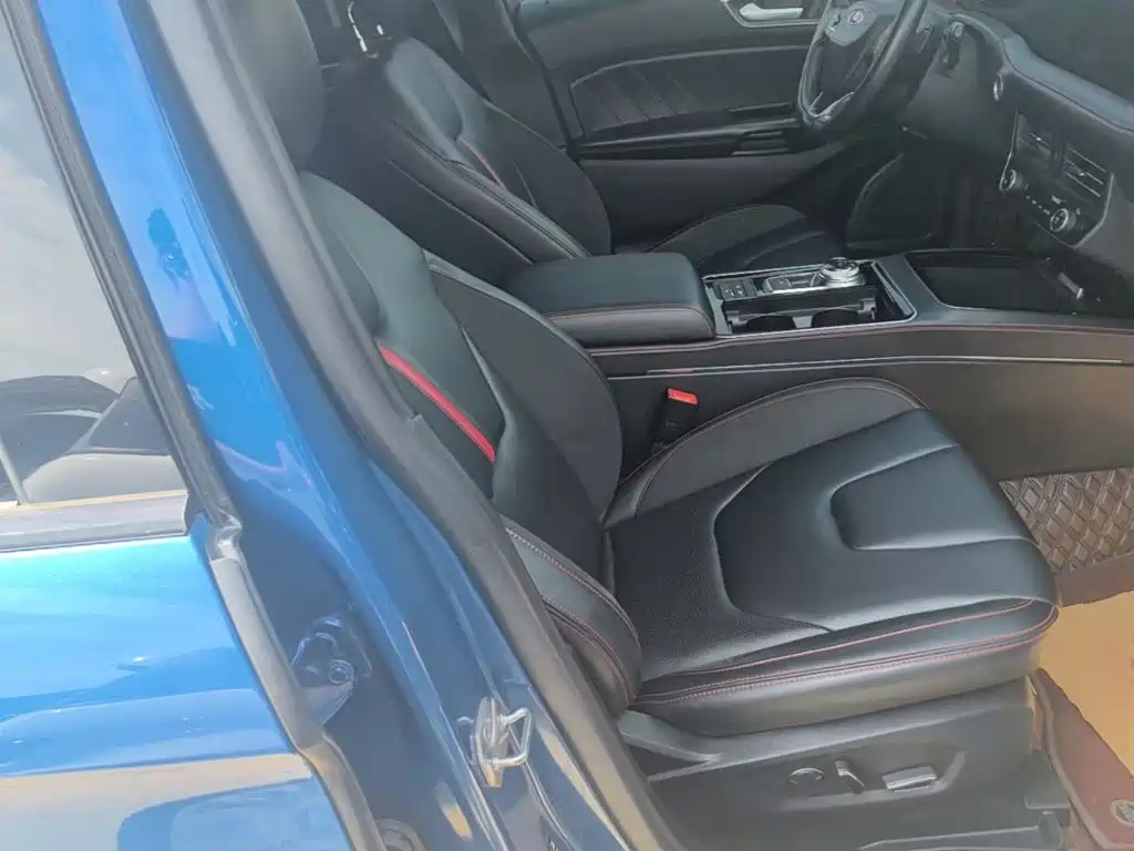 Ford Edge — миниатюра 25