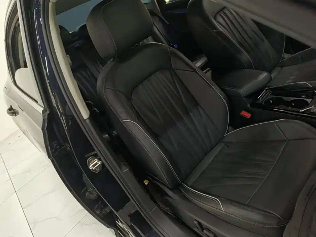 Volkswagen Passat — миниатюра 25