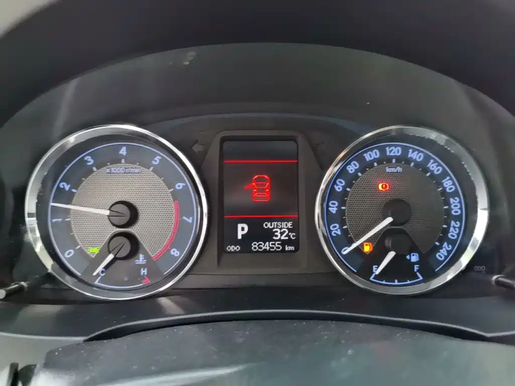 Toyota Corolla — миниатюра 12