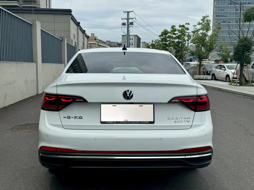Volkswagen Sagitar — миниатюра 5