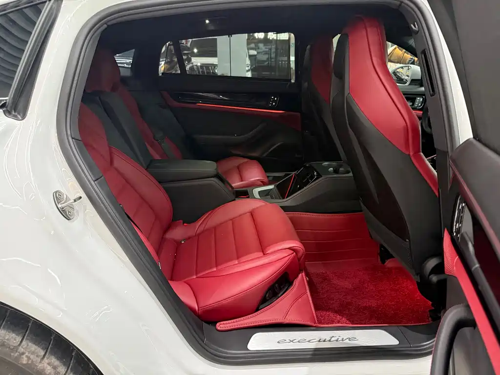 Porsche Panamera — миниатюра 13