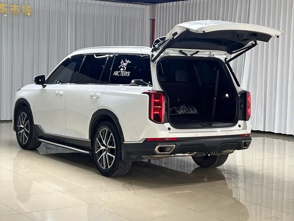 GAC GS8 2024 2.0TGDI Luxury Smart Connect 7 мест