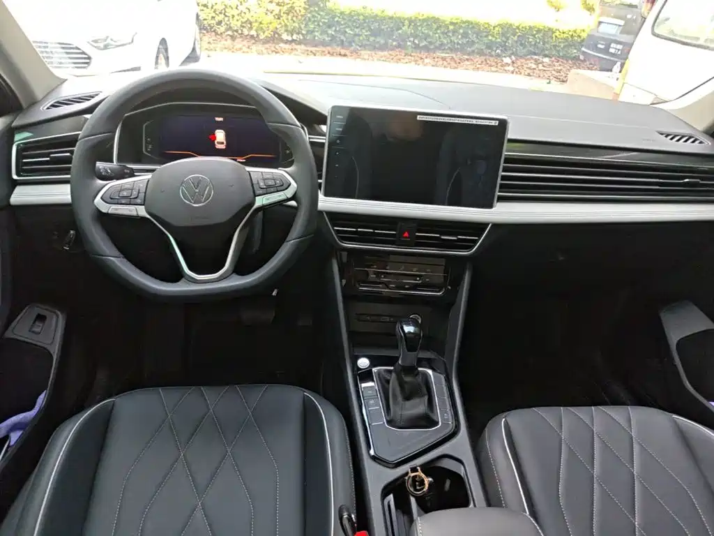 Volkswagen Tiguan L — миниатюра 10