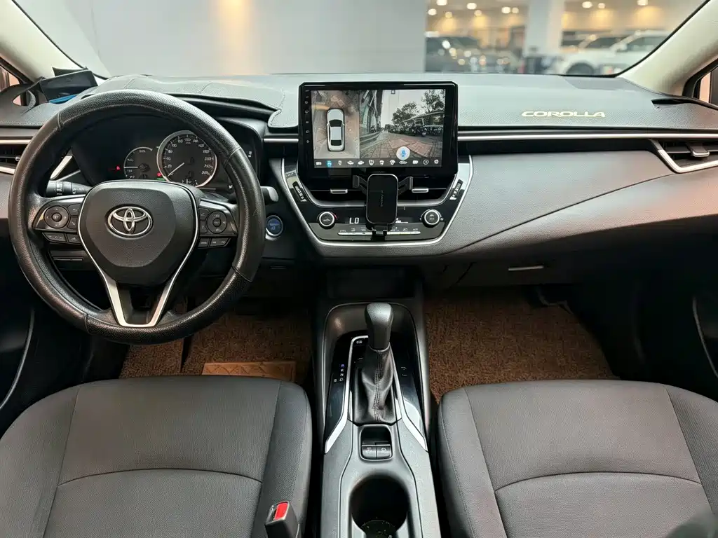 Toyota Corolla — миниатюра 3