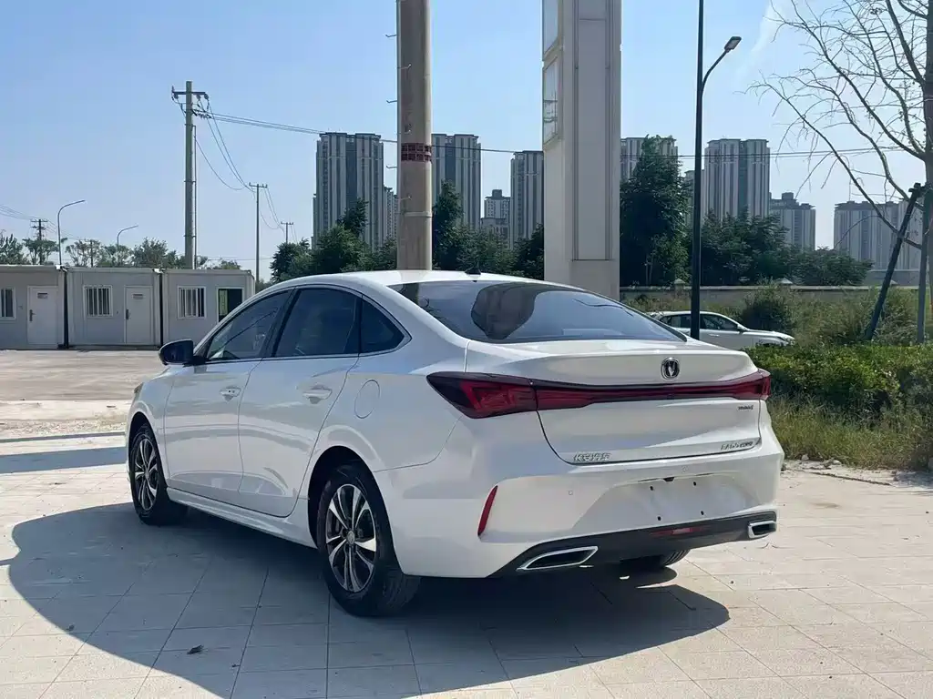 Changan Eado — миниатюра 9