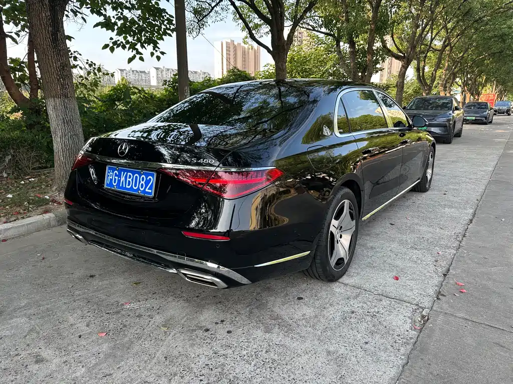Mercedes-Benz S-Class — миниатюра 3