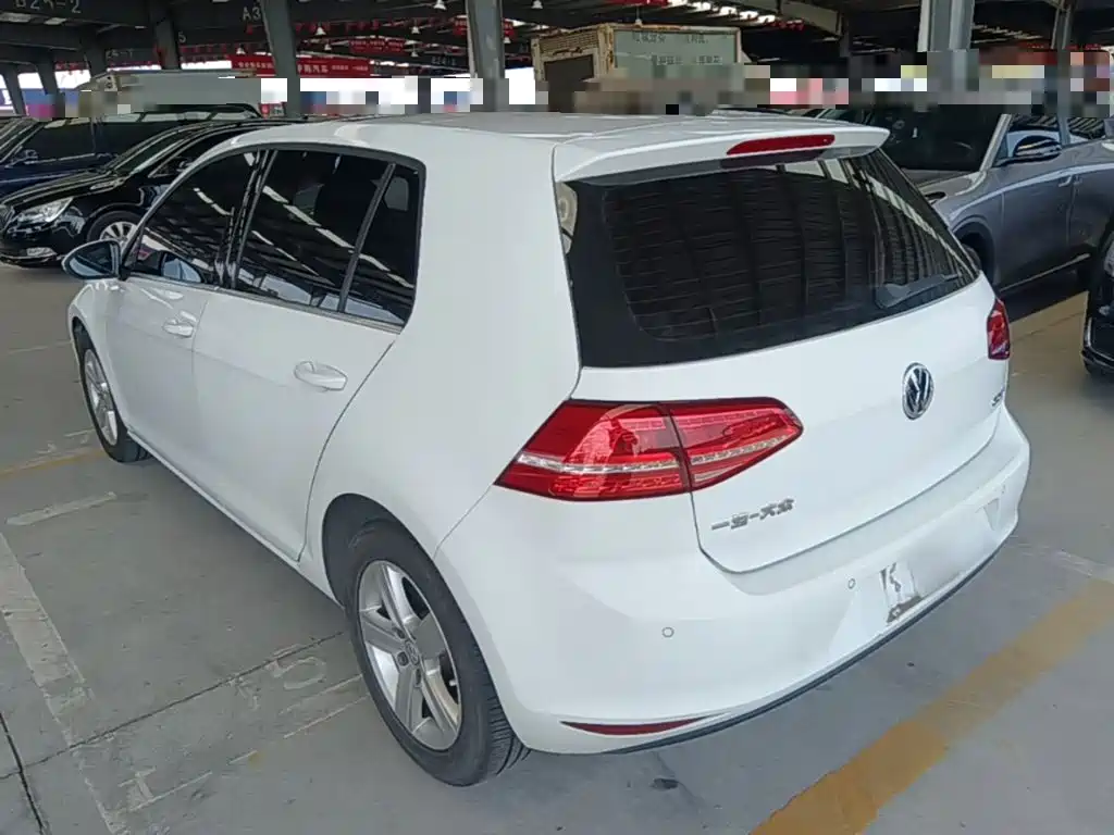 Volkswagen Golf — миниатюра 5