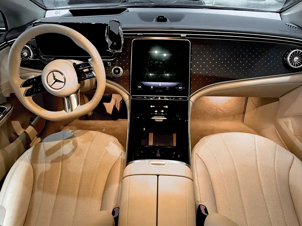 Mercedes-Benz EQE — миниатюра 7
